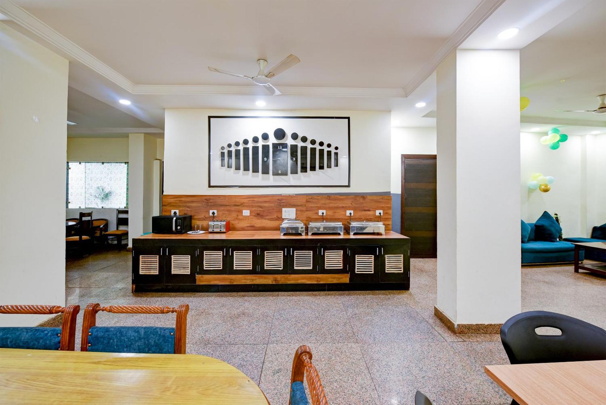 Hotel Square Plaza At Airport Nové Dillí Exteriér fotografie